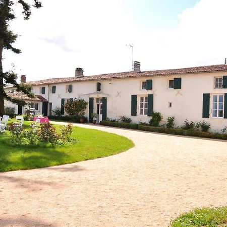 Chaniers Le Logis Du Plessis Bed & Breakfast エクステリア 写真