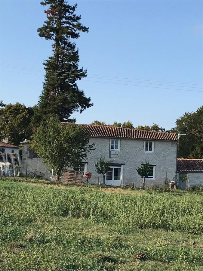 Chaniers Le Logis Du Plessis Bed & Breakfast エクステリア 写真
